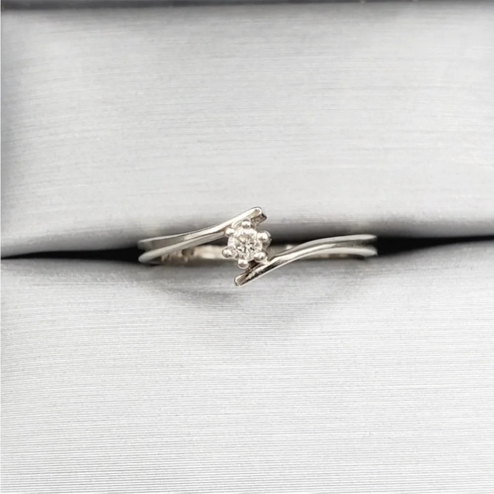 10k Solid White Gold Genuine Round Diamond Solitaire Vintage Ring